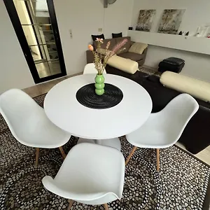 Appartement Cosy 1 Bedroom 900m From, Oostende